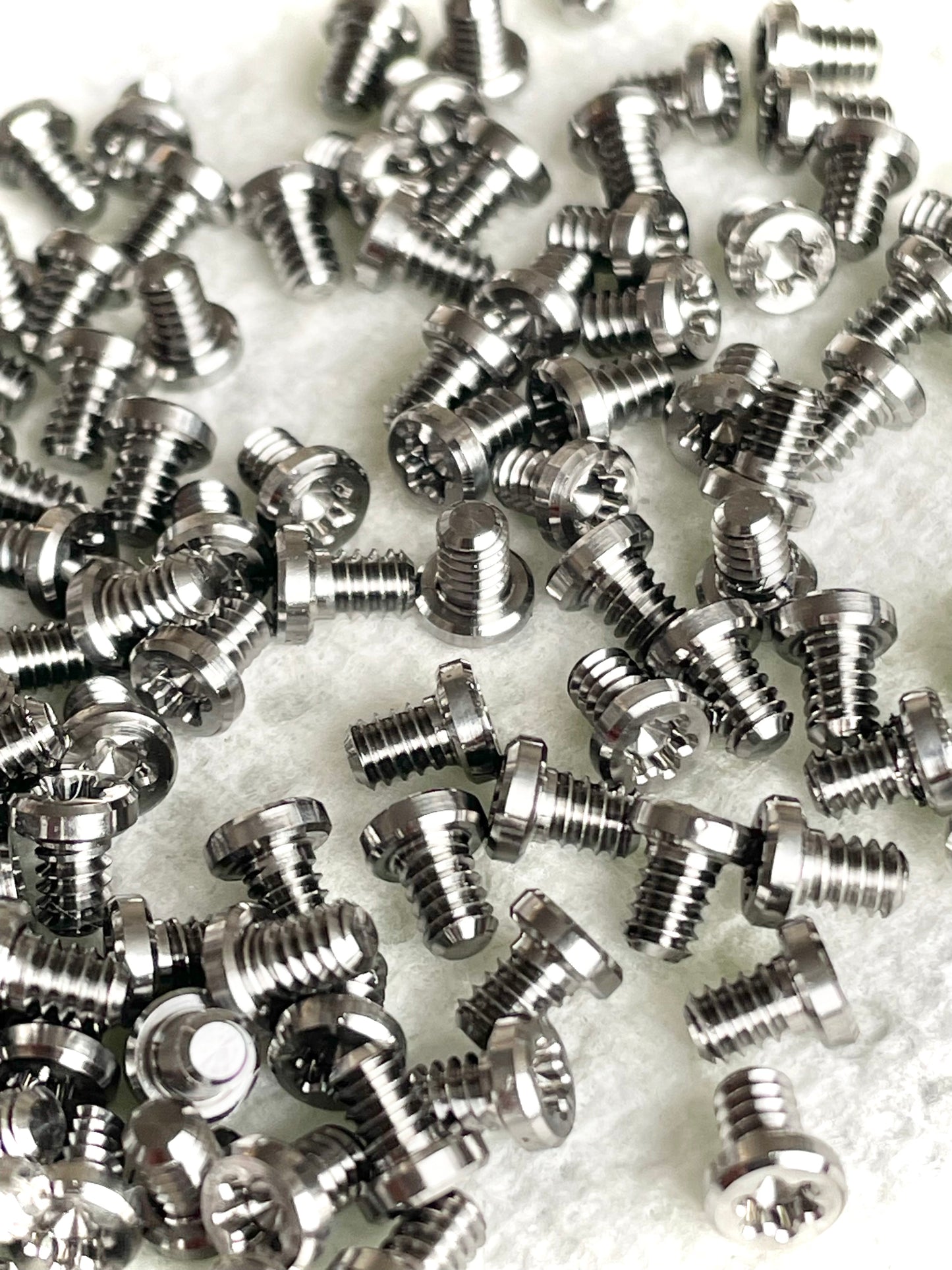 4-40 SCREWS