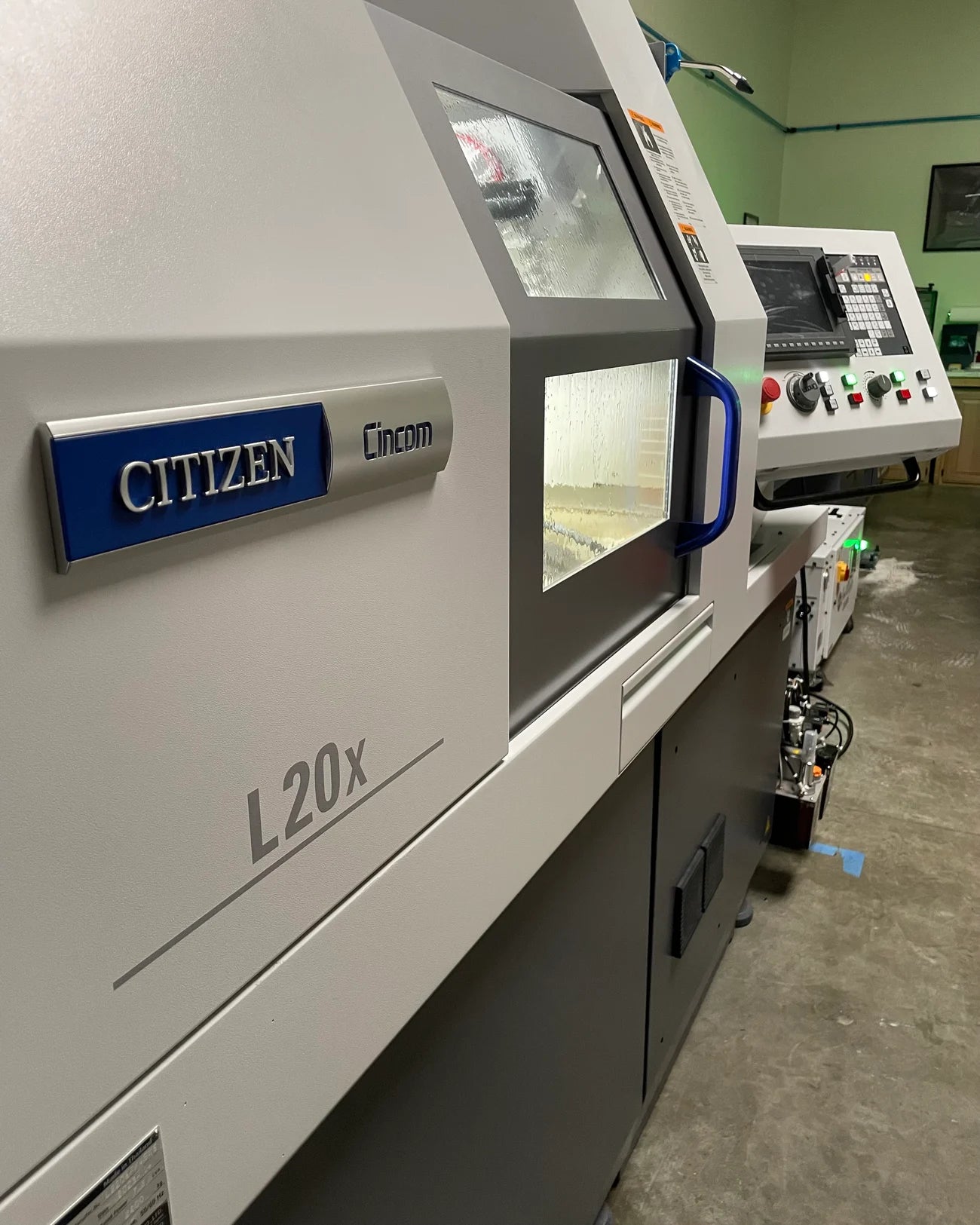 DELTOID CURVE BALISONG PIVOTS